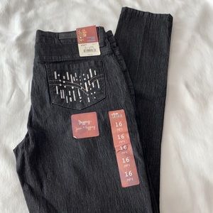 NWT Mudd  jean / jegging